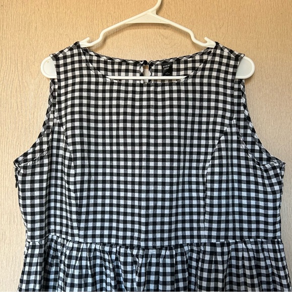 ☀️ Plaid Babydoll Dress - SHEIN - Size 1XL - Picture 3 of 7
